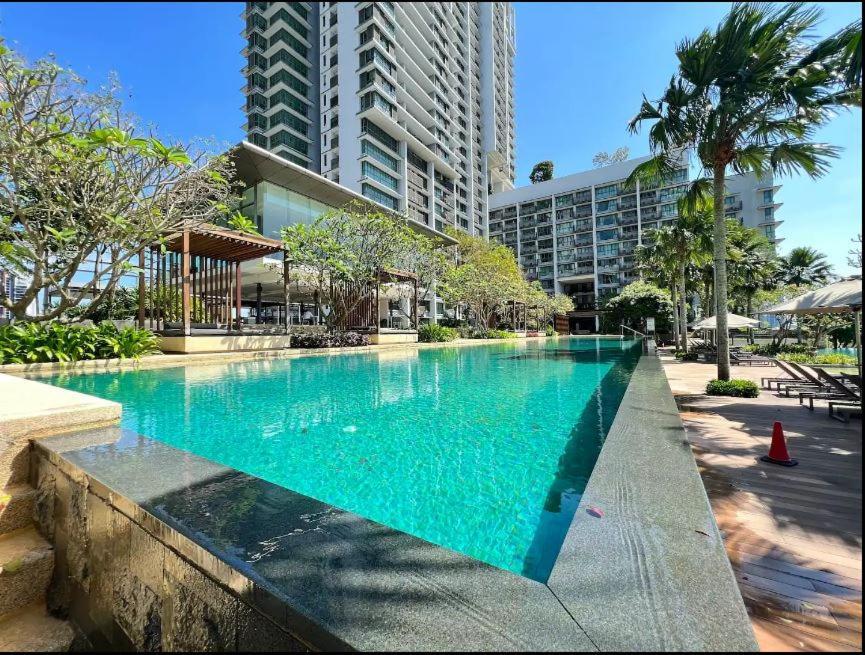 Iskandar Residences 3 Bedroom Nusajaya  Zewnętrze zdjęcie